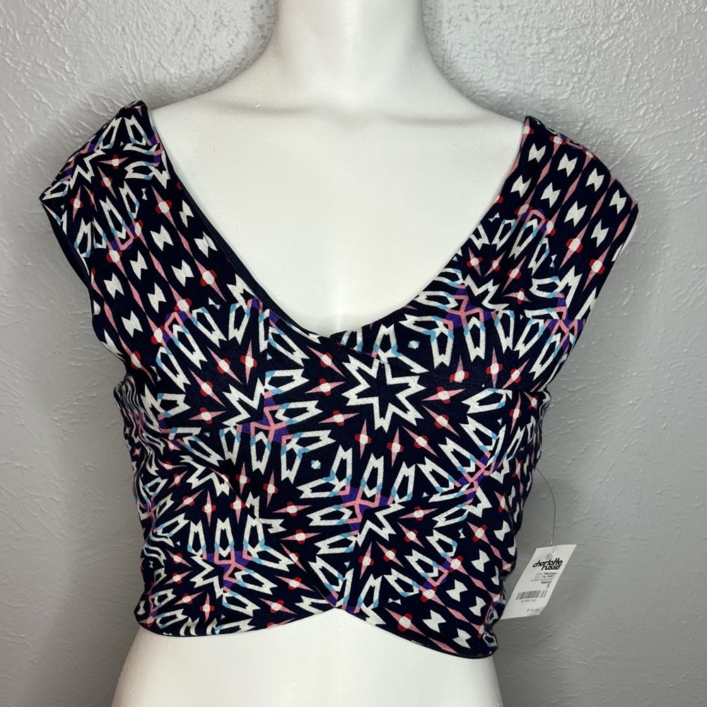 Charlotte Russe Blue Patterned Crop Top. Size Small